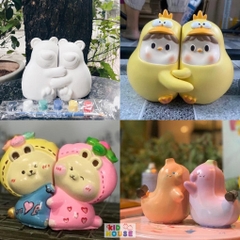 (Size to 16-23cm) Tượng thạch cao bé ba, labubu, kuromi, capybara, công chúa, siêu nhân, Set tô tượng kèm màu và bút vẽ
