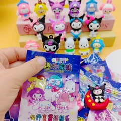 (Size 3,5-4cm) Hộp 32 túi mù kuromi, capybara, labubu dễ thương cho bé, túi mù theo chủ đề có thể tái sử dụng nhiều lần