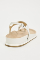 METALL BEZAK KOMPONENTLI CHARM SANDAL