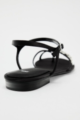 BEZAKLI YASSI SANDAL