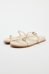 SANDALS WITH BUCKLED STRAPS