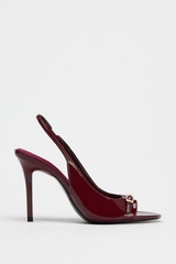 SUNʼIY LAK QOPLAMALI BALAND POSHALI SANDAL