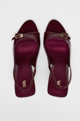 SUNʼIY LAK QOPLAMALI BALAND POSHALI SANDAL