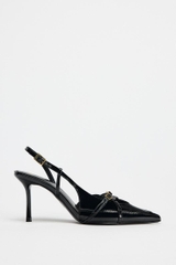 BUCKLE STRAP HEELS