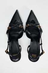 BUCKLE STRAP HEELS