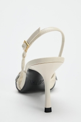 BUCKLE STRAP HEELS