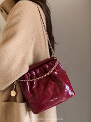 Túi đeo vai xích xếp ly Chio2nd Gold Party Bucket Bag