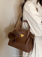 Chio2nd Berlin Theater Pillow Bag