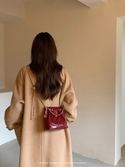 Túi đeo vai xích xếp ly Chio2nd Gold Party Bucket Bag