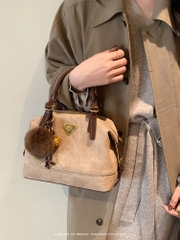 Chio2nd Berlin Theater Pillow Bag