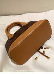 Túi xách South Wind Chio2nd Bread Puppy Rumba Memory Shell Bag