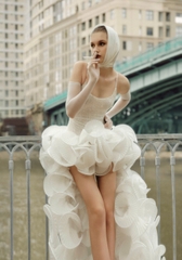 zendaya-overskirt