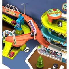 Đồ chơi đua xe ô tô kèm vô lăng phát nhạc cỡ lớn kết hợp bãi đỗ xe oto có thang cuốn chạy tự đông cho bé