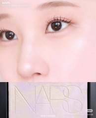 Phấn phủ dạng nén Nars Light Reflecting Prismatic Powder 10g