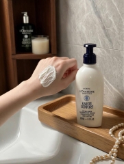 New - Sữa Dưỡng Thể Bơ Đậu Mỡ Loccitane Karité Confort Intense Moisture Body Lotion 240ml