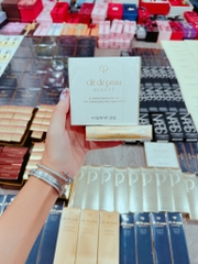 Phấn Bắt Sáng Cle De Peau The Luminizing Face Enhancer 10g