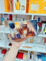 Sét Estée Lauder Dream Skin In One Sleep: Kem dưỡng 15ml + Kem Mặt 7ml + Srm 30ml + Serum 15ml