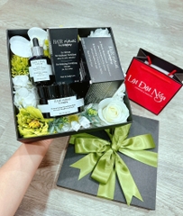 Sáp Dưỡng Và Tái Tạo Tóc Sisley Restruct.Nourishing Balm 125G