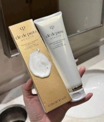 Sữa rửa mặt Cle de Peau Clarifying Cleansing Foam 125ml - Dành cho da dầu
