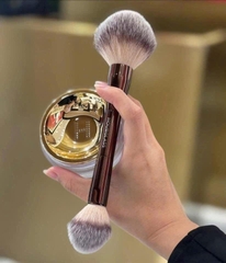 Hourglass Cọ 2 Đầu Veil Power Brush ( To )