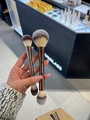 Hourglass Cọ 2 Đầu Veil Power Brush ( To )