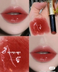 Son Sáp Dưỡng Bóng Hourglass