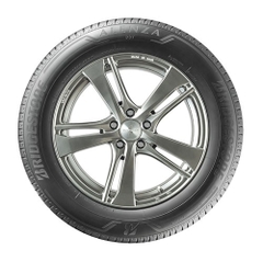 Lốp Bridgestone 235/60R18 Alenza 001