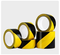 Decal dán sàn phản quang cảnh báo