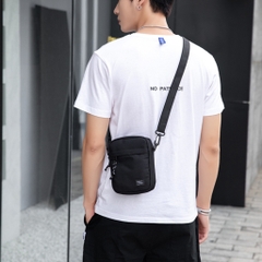 Túi Đeo Hông, Đeo Chéo Mini Form Vuông Nhỏ Gọn Siêu Nhẹ Dùng Đựng Điện Thoại, Ví