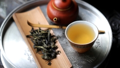Vì sao trà bị đục khi cho đá? Hiểu đúng để thưởng trà đúng cách