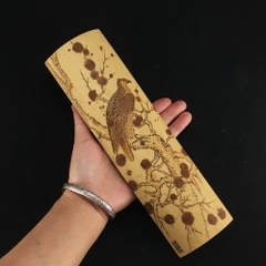 Cung Nhãn Trà Khắc Tay Tre Tương Phi – Chim Ưng Hồng Quả