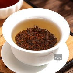 Trà Phổ Nhĩ Chín Thượng Hạng - Hộp Quà Tri Ân Thầy Cô Sang Trọng 250g