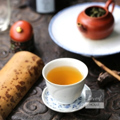 Oolong Đông Phương Mỹ Nhân Đài Loan Lục Sắc - Lan Quý Nhân - 100g Hộp Thiết cao cấp