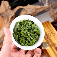 Trà Oolong Thiết Quan Âm 1725 Hộp Quà Tặng Cao Cấp