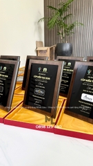 Khung Bằng Khen Gỗ  - Mica (Có hộp đựng màu đỏ)