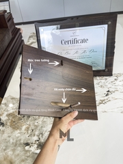 Khung gỗ cao cấp vân óc chó - khổ A4