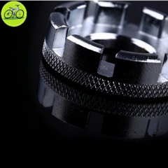 Dụng cụ cân rút căm vành xe đạp