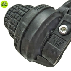 Cặp tay đề xe đạp vặn Shimano RS35 3x7 speed SL - RS35