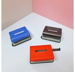 Bấm 2 lỗ T.T.H 3788 - 15 tờ