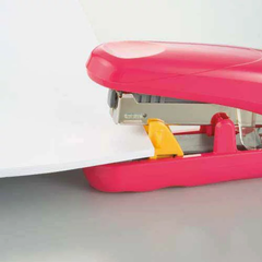 Bấm kim số 10 Plus ST-010 XH (kèm 1 hộp kim)