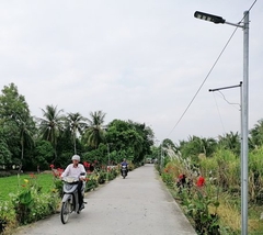 Đèn Năng Lượng Mặt Trời Thắp Sáng Đường Quê - Nông Thôn Mới