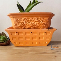 Chậu Treo Ốp Tường Gốm Đất Dáng Chữ Nhật Ngang Vân Hoa Hồng - Gốm Sứ Sân Vườn