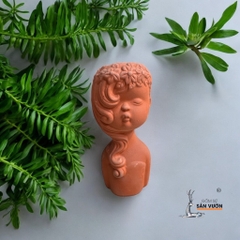 Chậu Gốm Đất Nung Hình Cô Gái Dễ Thương - Gốm Sứ Sân Vườn