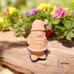 Tượng Gốm Đất Nung Hình Thần Lùn Giữ Vườn Gnome - Gốm Sứ Sân Vườn