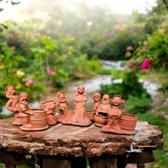 Bộ Chậu Gốm Đất Nung Hình Bạch Tuyết Và Bảy Chú Lùn - Gốm Sứ Sân Vườn - Chậu Decor Sân Vườn