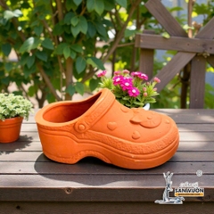 Chậu Đất Nung Hình Chiếc Dép Crocs Hình Kitty - Gốm Sứ Sân Vườn