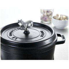 Staub - Núm nồi hình bò - 7cm