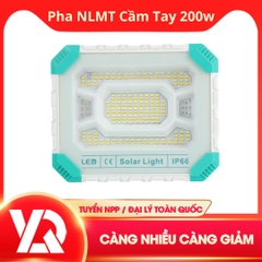 Đèn Năng Lượng Mặt Trời Cầm Tay 200W