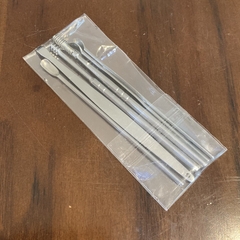 Bộ Dụng Cụ Lấy Ráy Tai 6 Món Chuyên Dụng Cho Người Lớn Và Trẻ Em