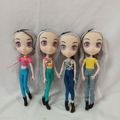 Búp Bê Nhật Bản Đầu To Có kKớp Mắt Gắn 3D Shibajuku Girls 33 cm 13 Inch Doll